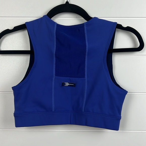 EUC oiselle flyout sports bra size 4 or xs-s running bra - Picture 3 of 5